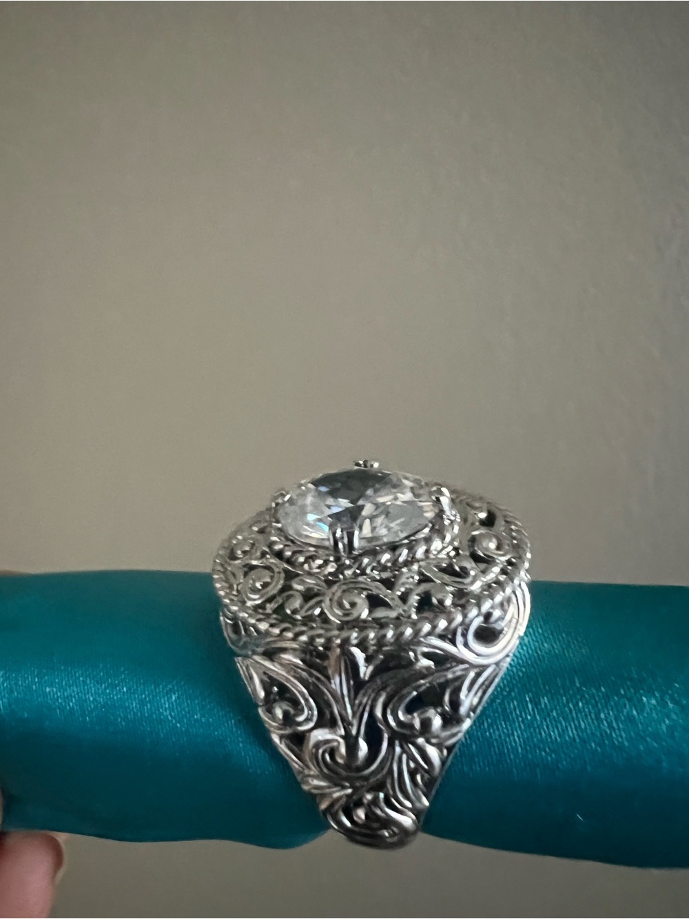 Cubic Zirconia  Silver tone Filigree Statement Ring - size 7